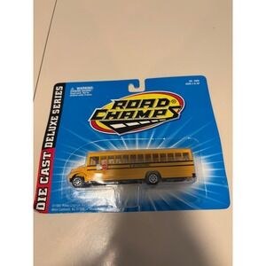 Vintage 1997 Road Champs Die Cast Deluxe Series International School Bus 5905